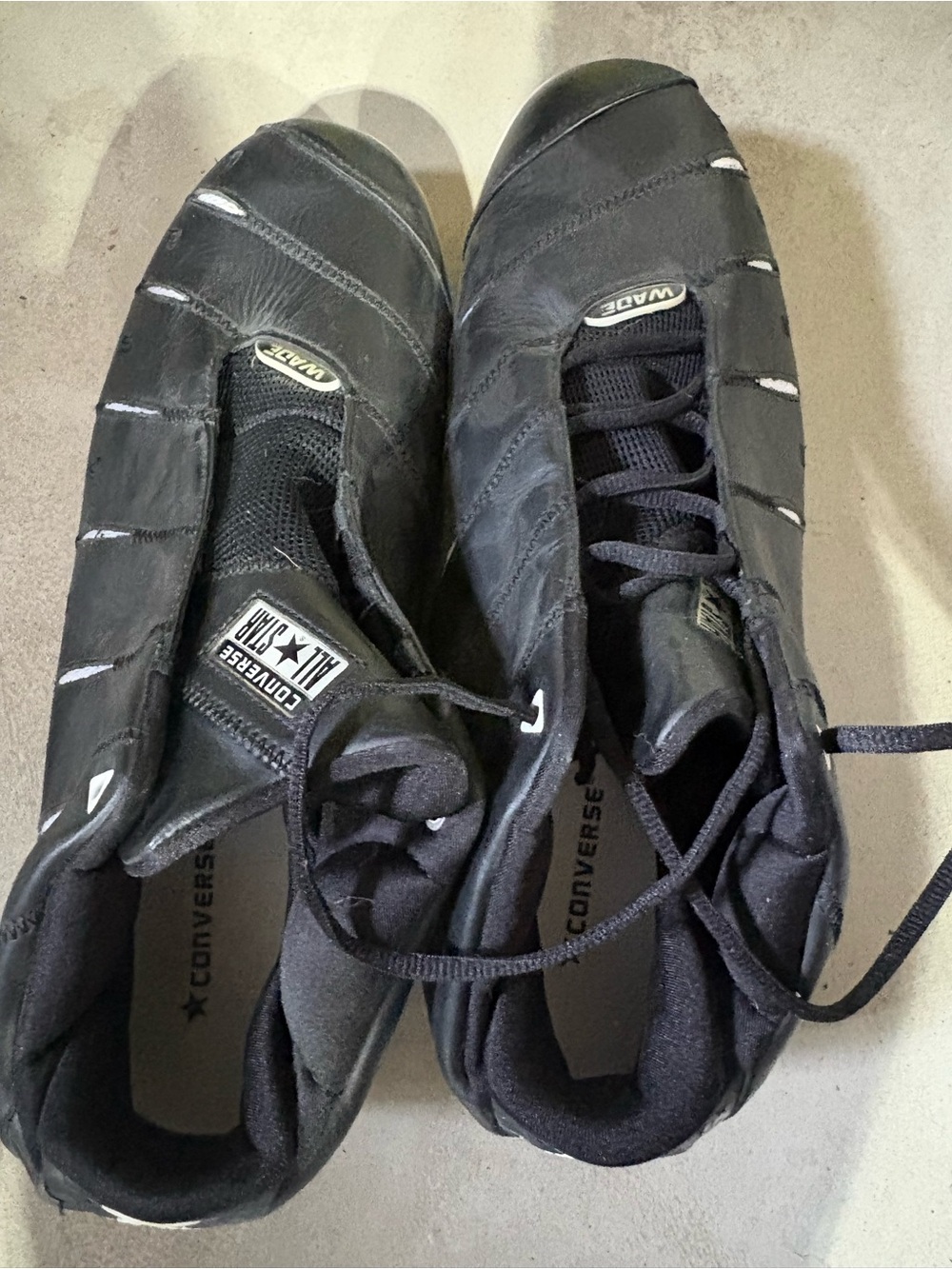 Converse Men’s Black Dwayne wade Low-Top Lace Sneakers